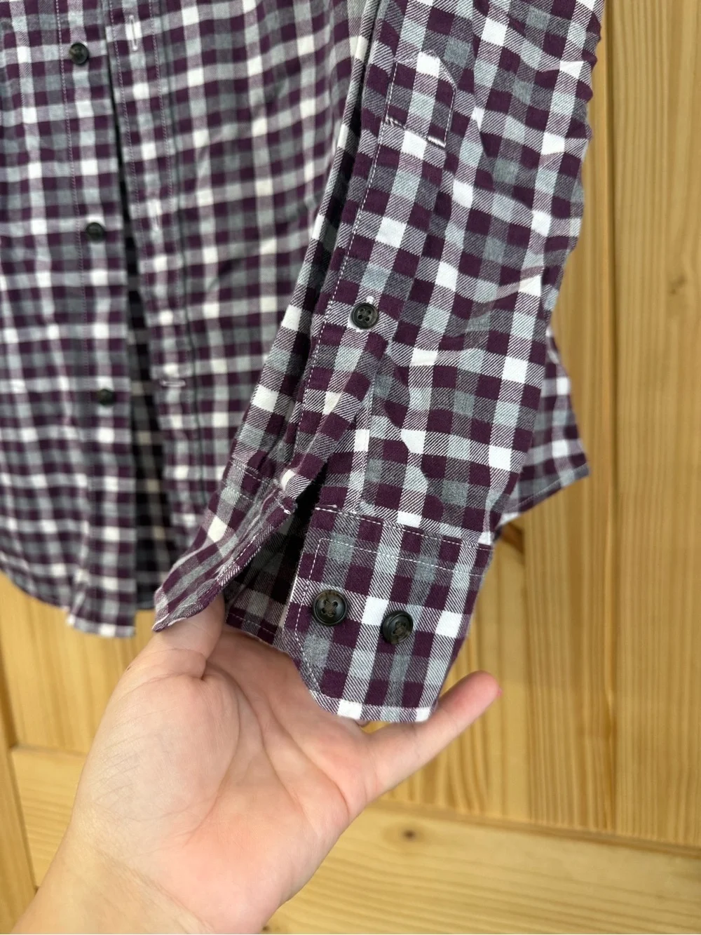 Banana Republic Men’s Purple and White Plaid Button-Down Shirt